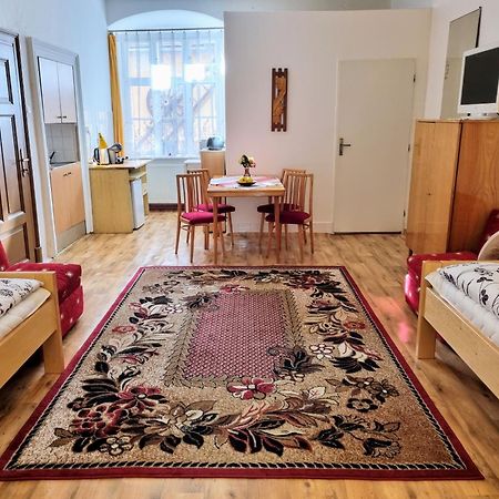 Apartment In A Historical House In The Center Of Levoča מראה חיצוני תמונה