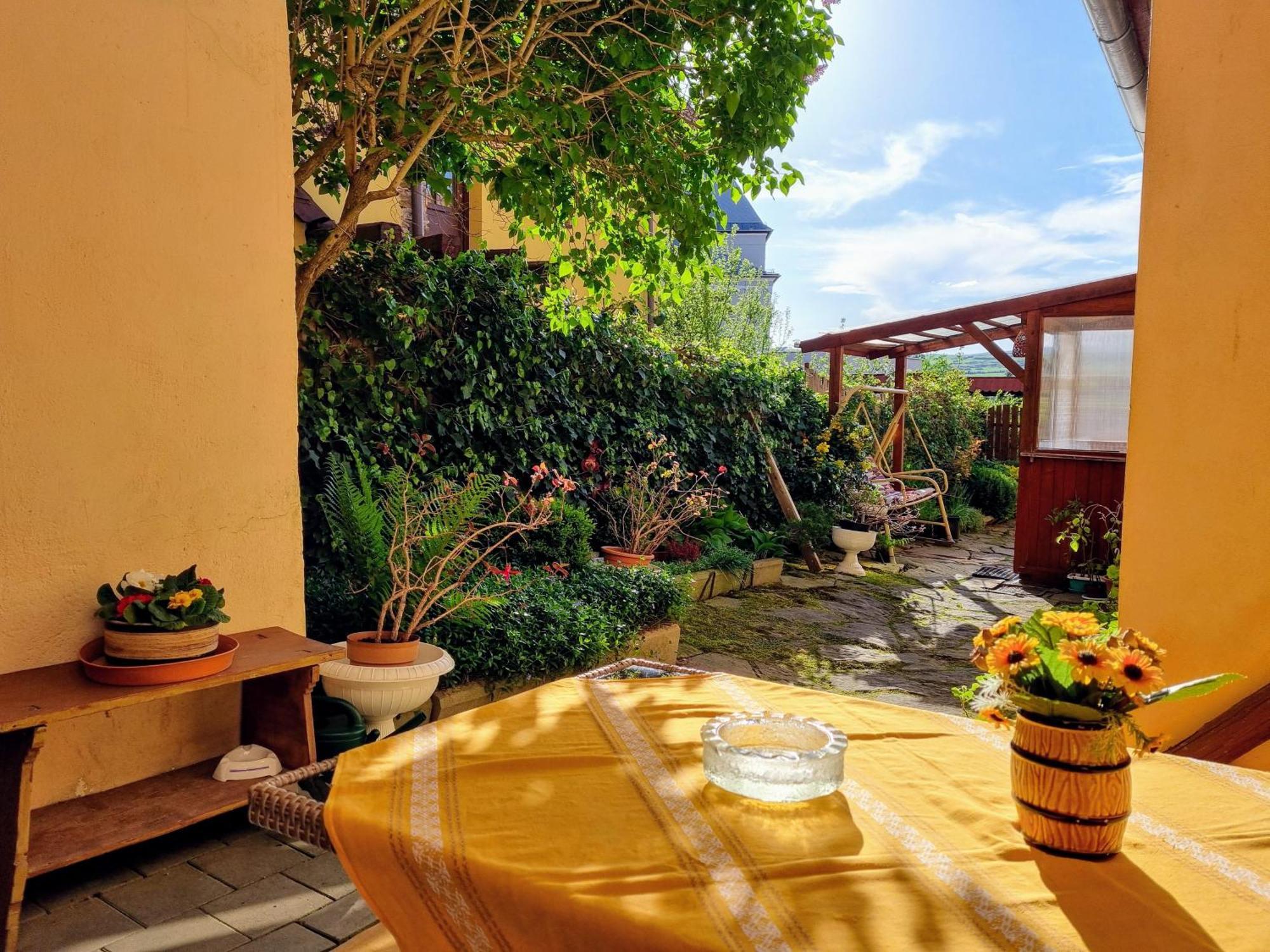 Apartment In A Historical House In The Center Of Levoča מראה חיצוני תמונה